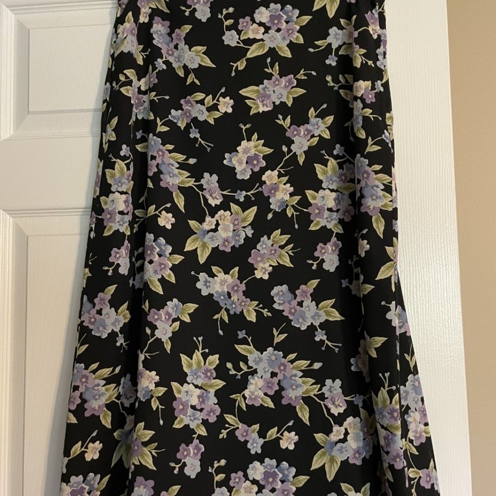 Skirt, size 12, like new!